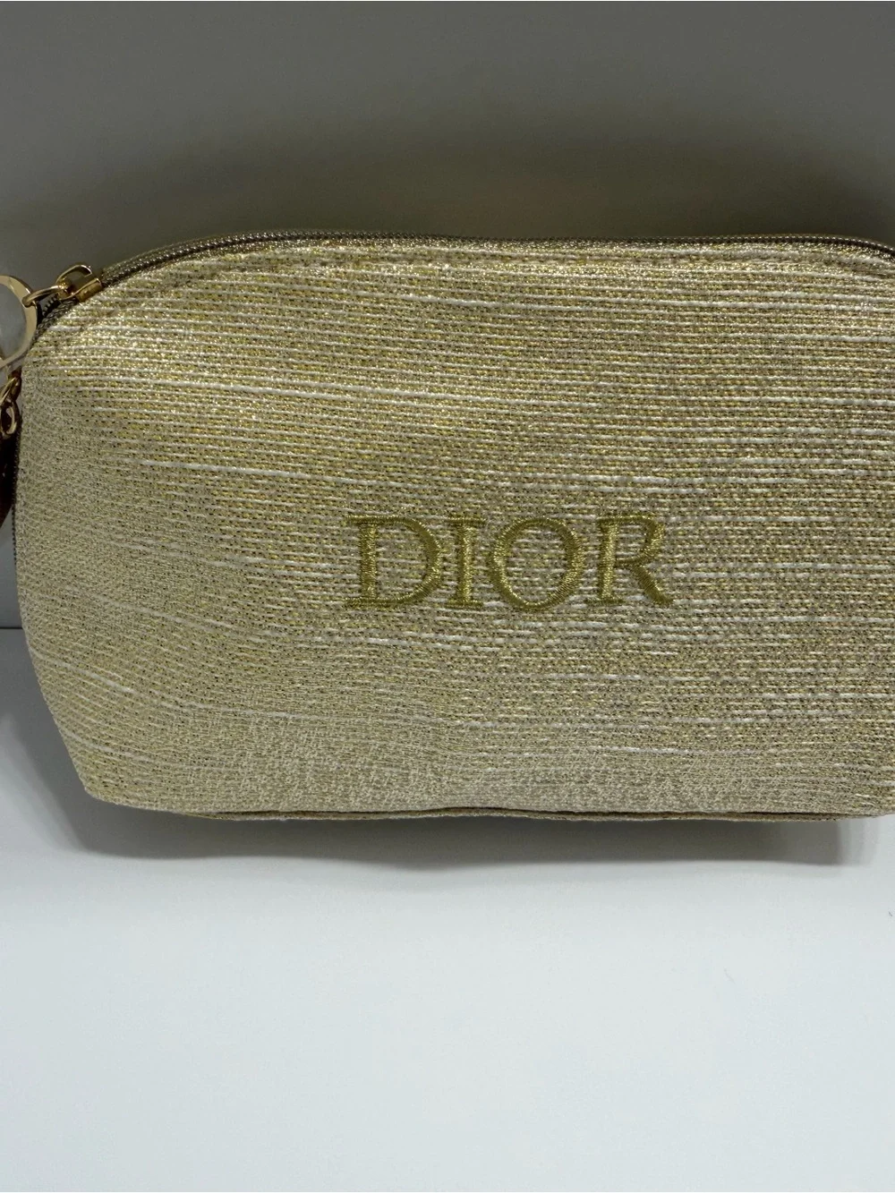 🎡🎡🎡 Dior Beauty Pouch and Diorshow Iconic Overcurl Mascara Gift Set